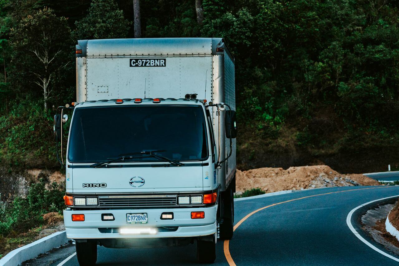 MANUFACTURING moving truck